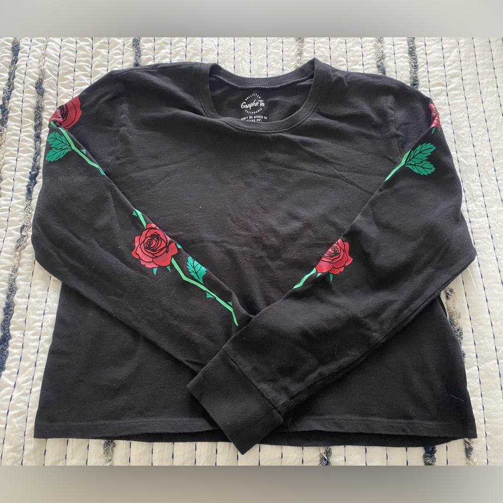 Hollister Panther & Rose Graphic Long Sleeve Shirt